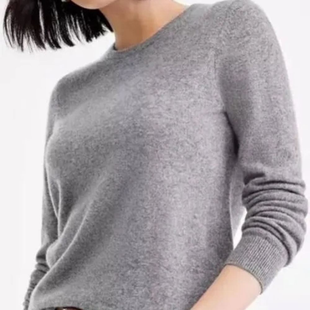 Charter Club Soft Gray Crew Neck Sweater
